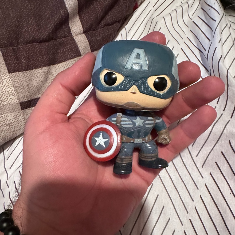 Captain America winter soldier Funko pop